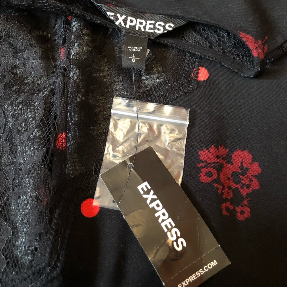 ๐บ Express Dress ๐ โค๏ธ - Picture 2 of 3